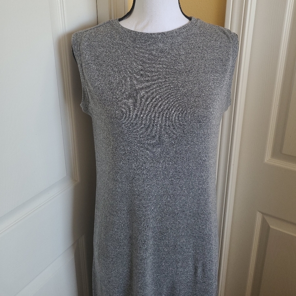 VERSATILE GRAY CHICO'S DESIGN LONG DRESS, SIZEM/8 - Picture 2 of 10